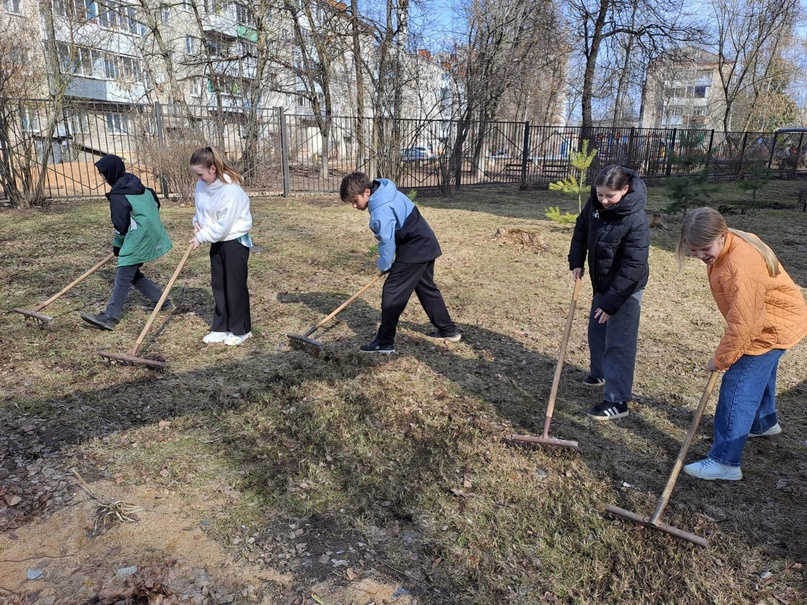 Всероссийский проект ,,Киноуроки Первых,,  и Первый субботник.